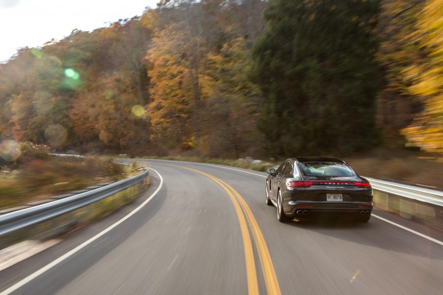  Porsche Panamera Turbo 2016 года  (NA) (фото 12 из 29)